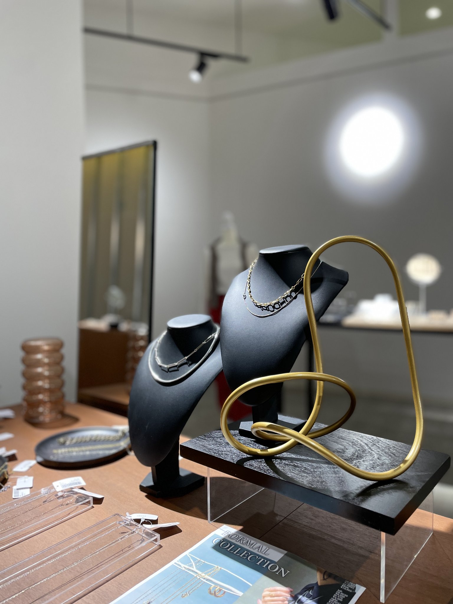 CONNY ACCESSORY SHOP