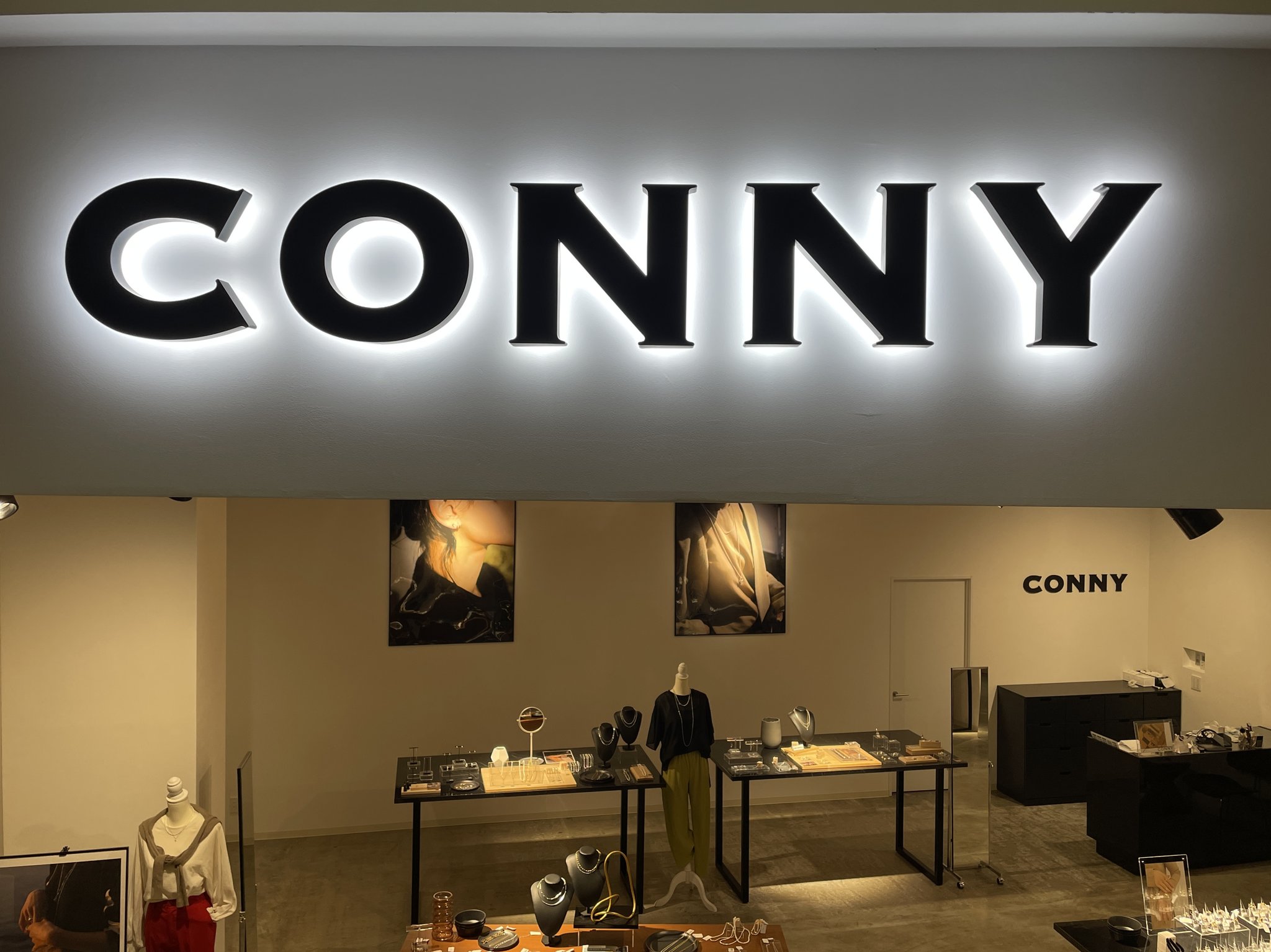 CONNY ACCESSORY SHOP