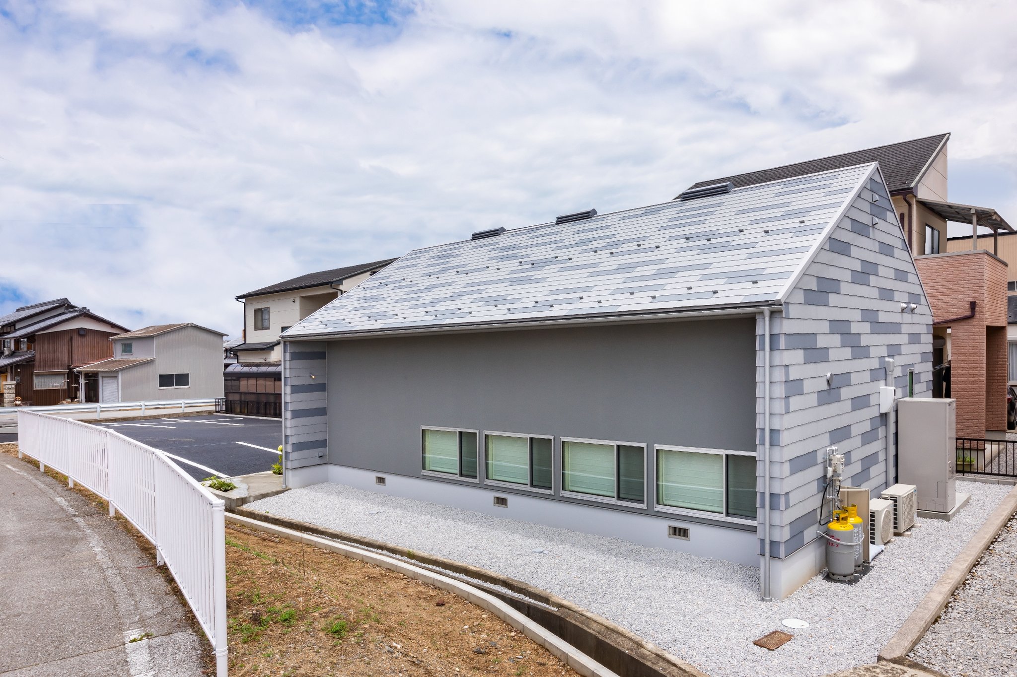 H-HOUSE