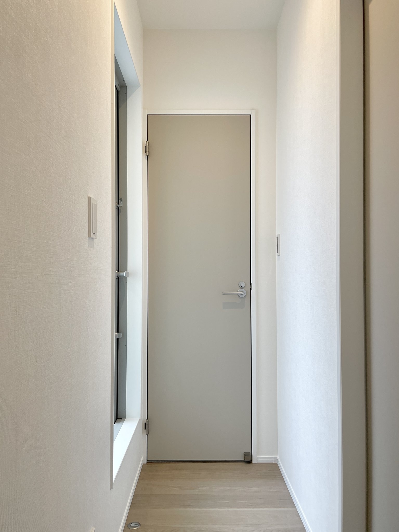 INNER GARAGE-HOUSE